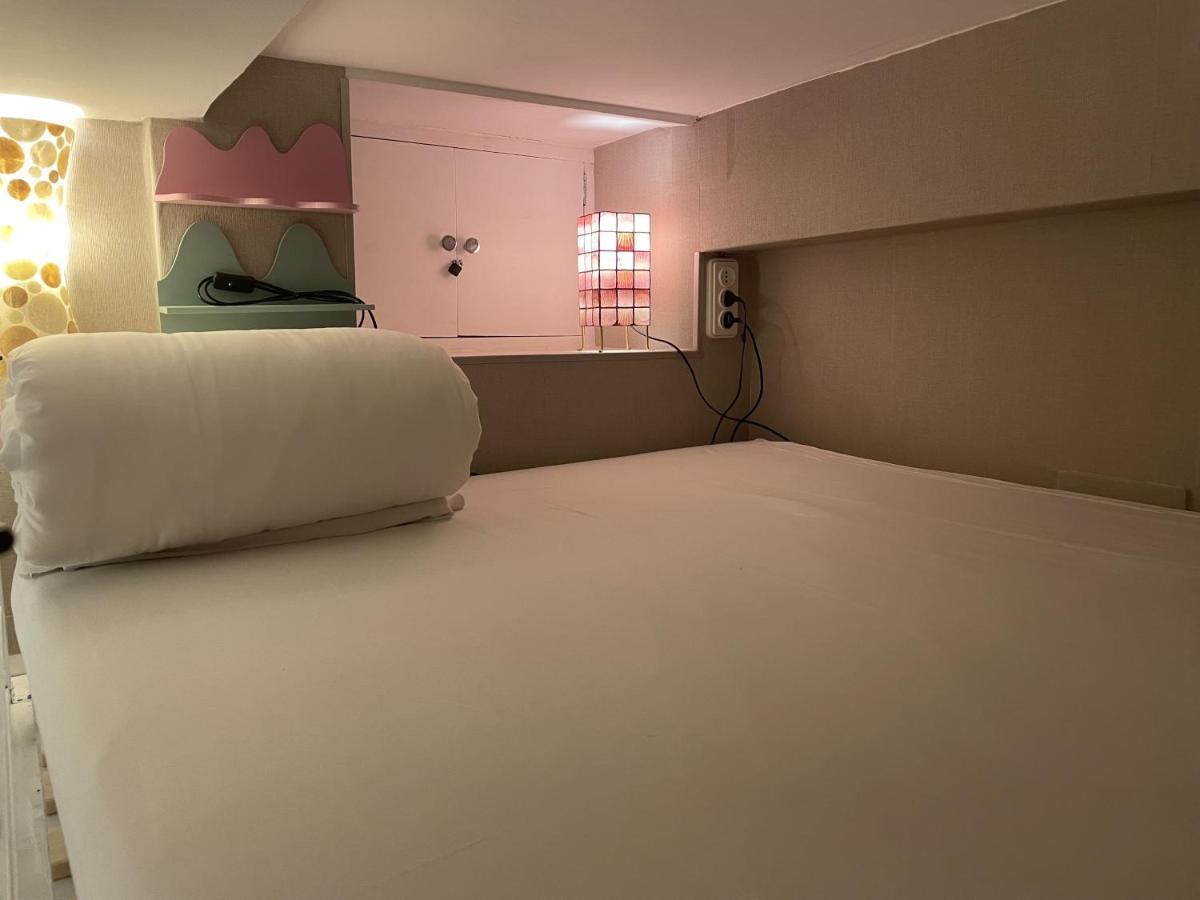 Cozy & Modern Flat Apartment - Madrid Center - Rastro - La Latina Bagian luar foto